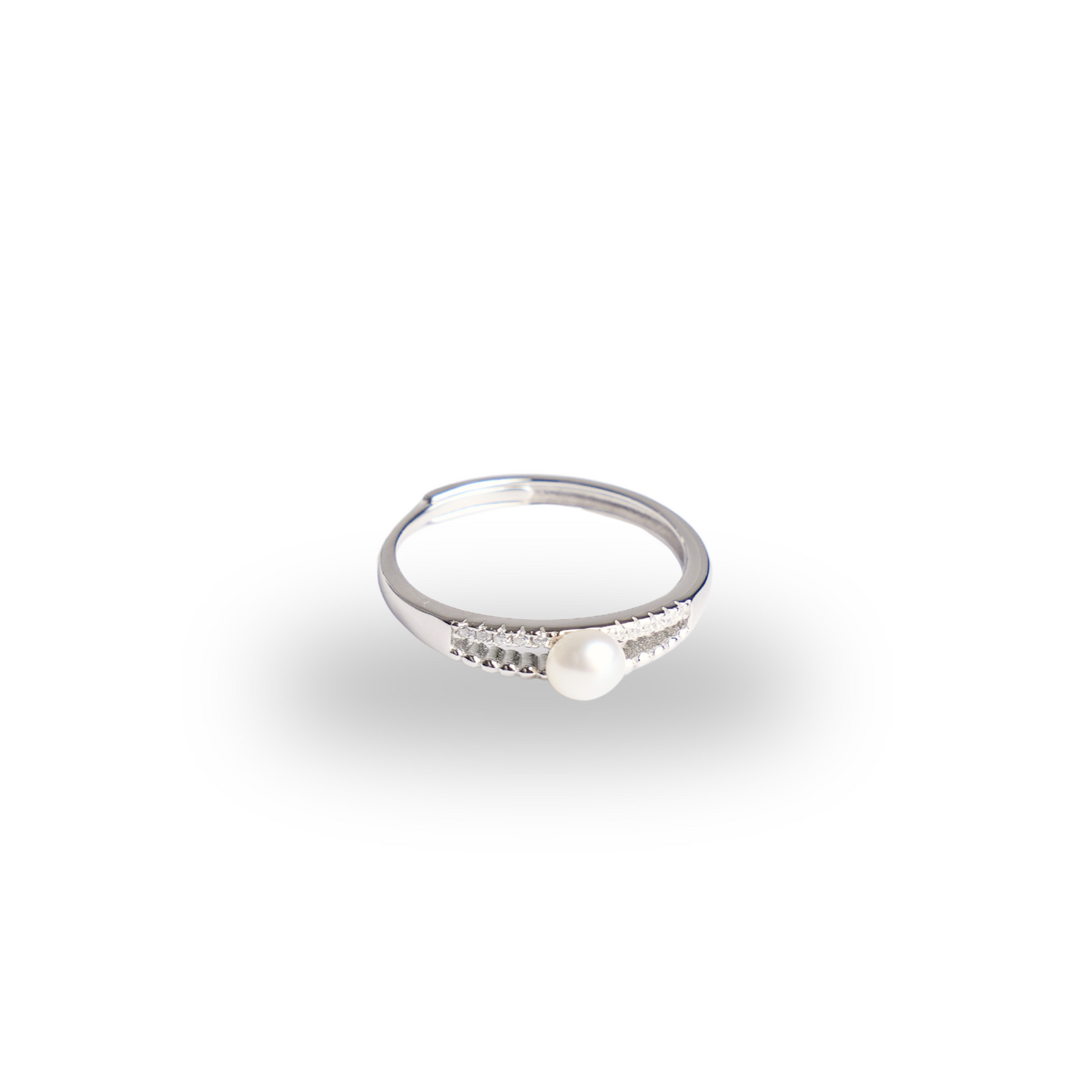 Lunaire - Pearl and Silver Adjustable Ring
