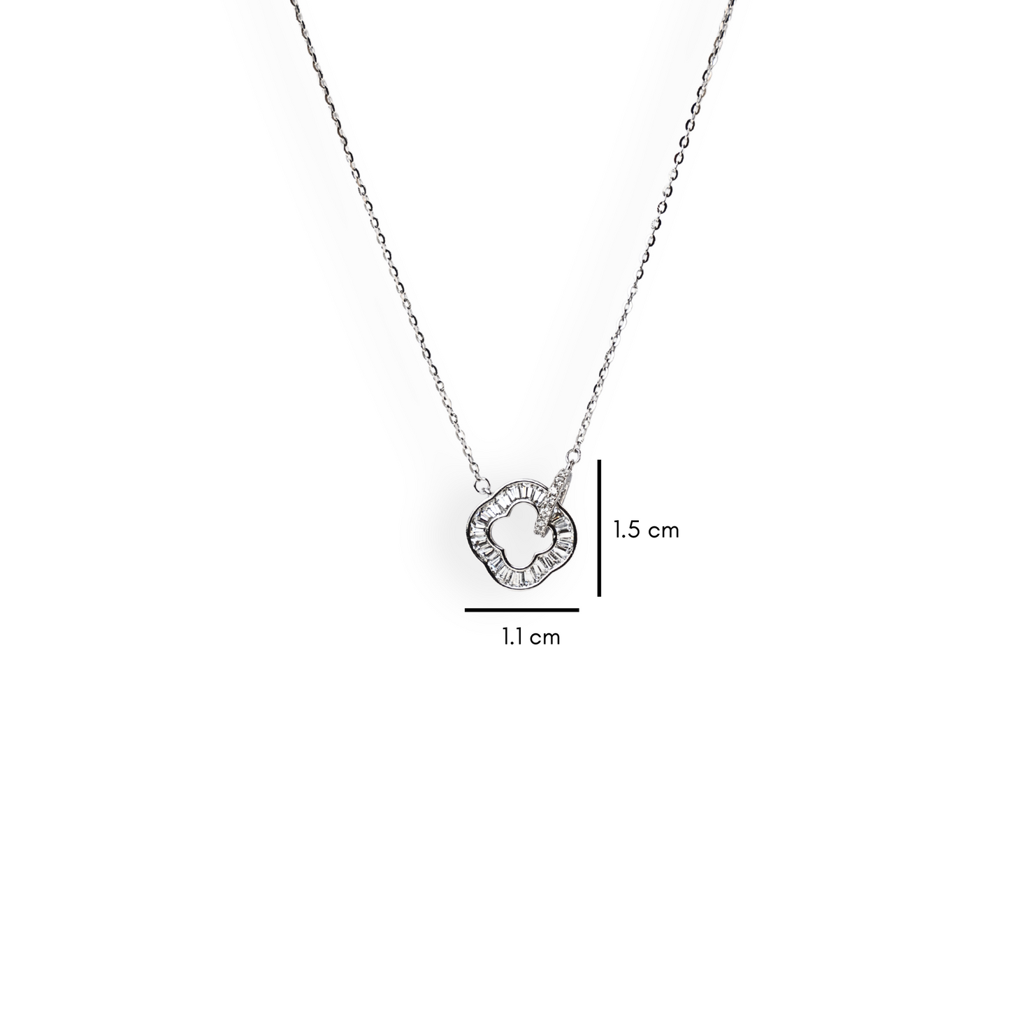 Clover - Silver Pendant & Chain