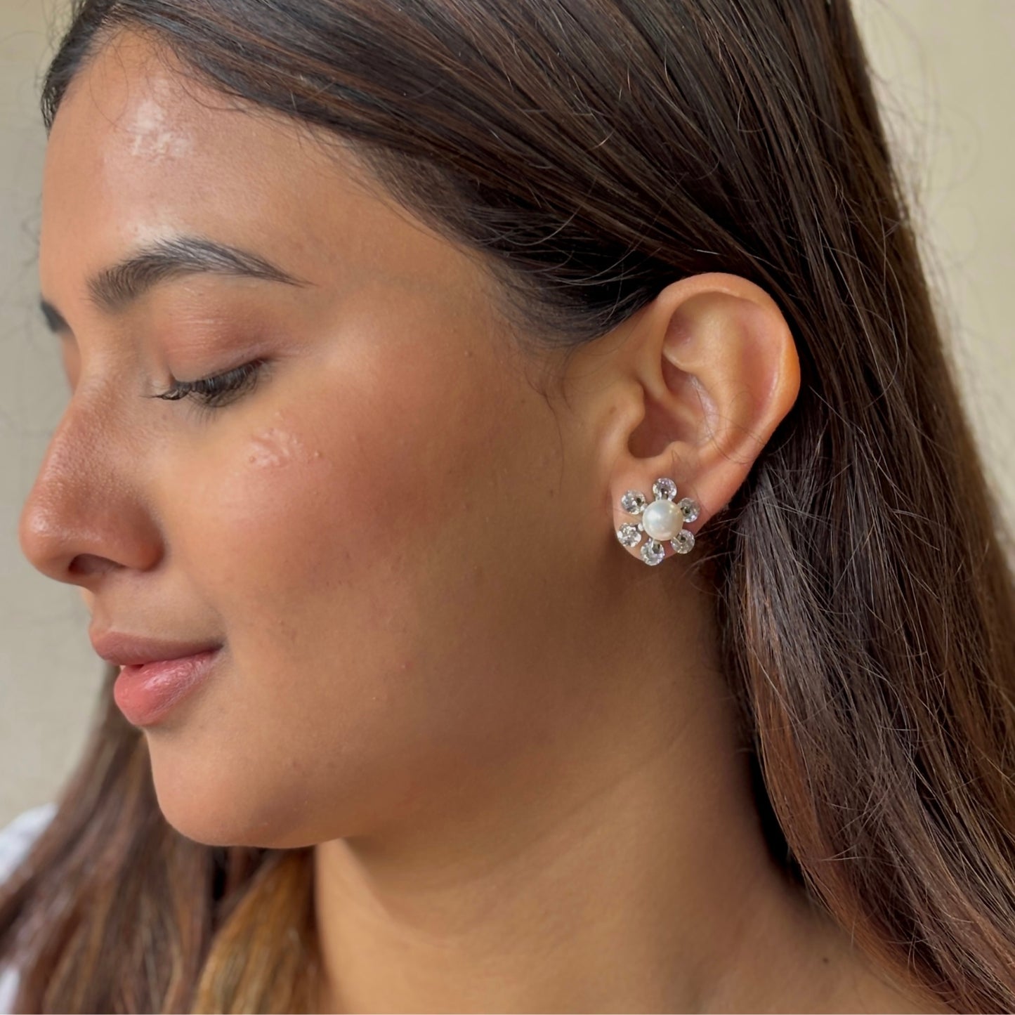 Oyster - Silver & Pearl Earrings