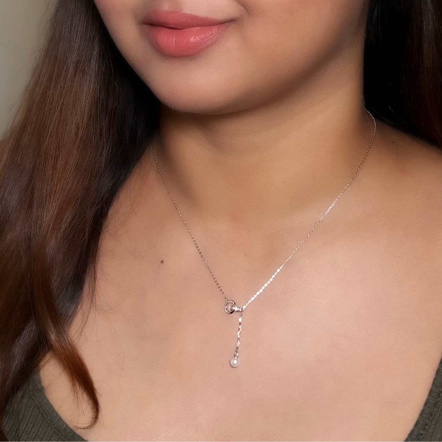 Pearl Knots - Silver Necklace
