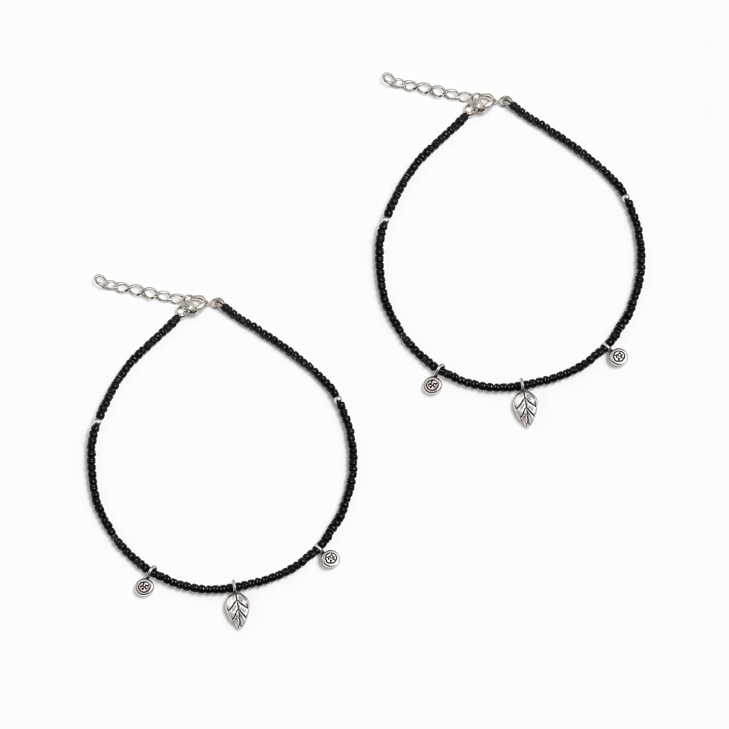 Mystic Leaf – Black & Silver Leaf Charm Anklet