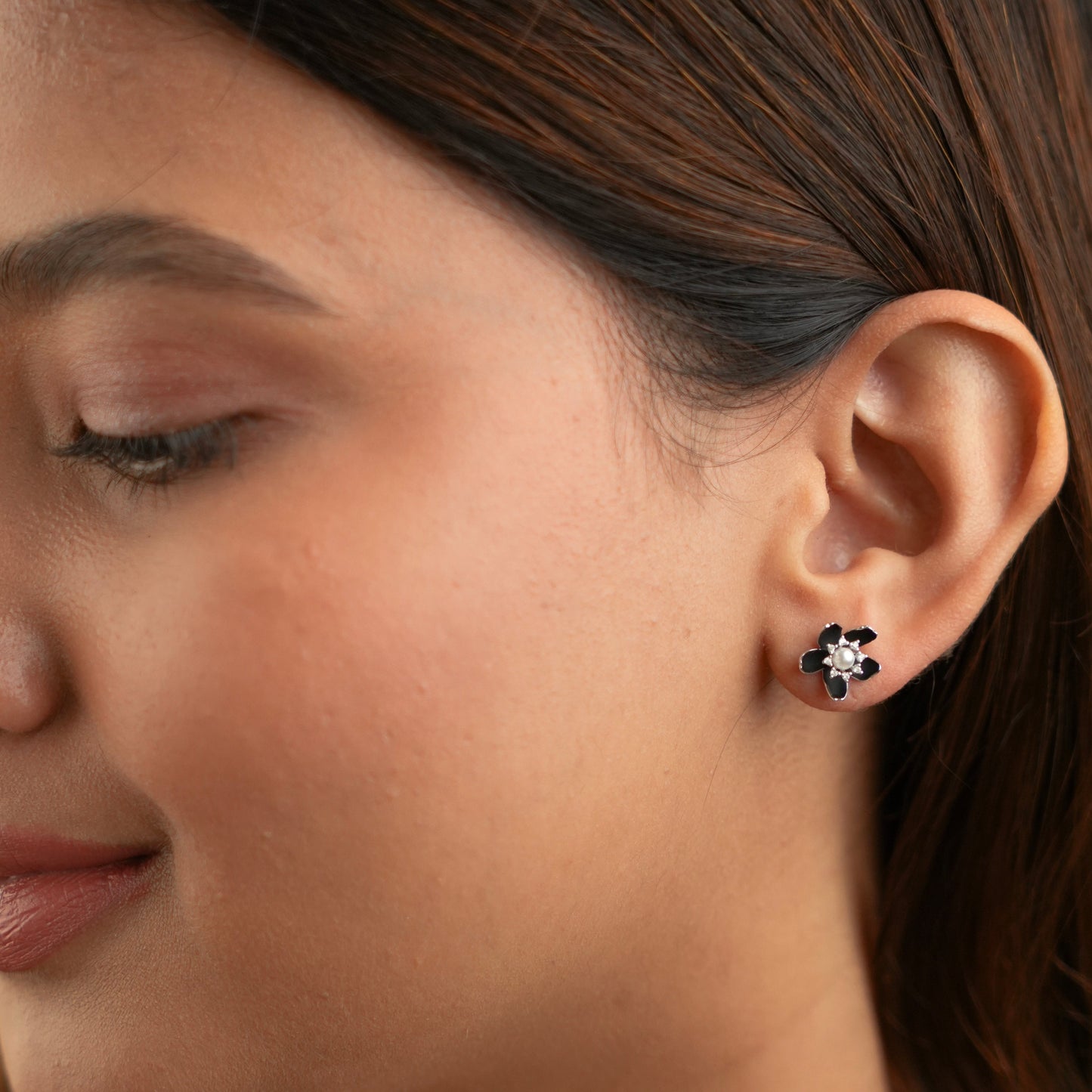 Nyx - Black & Silver Floral Studs