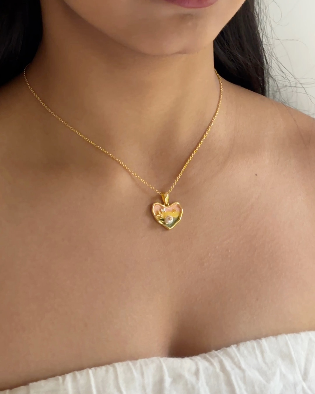Heart on My Sleeve - Gold Heart Pendant & Chain