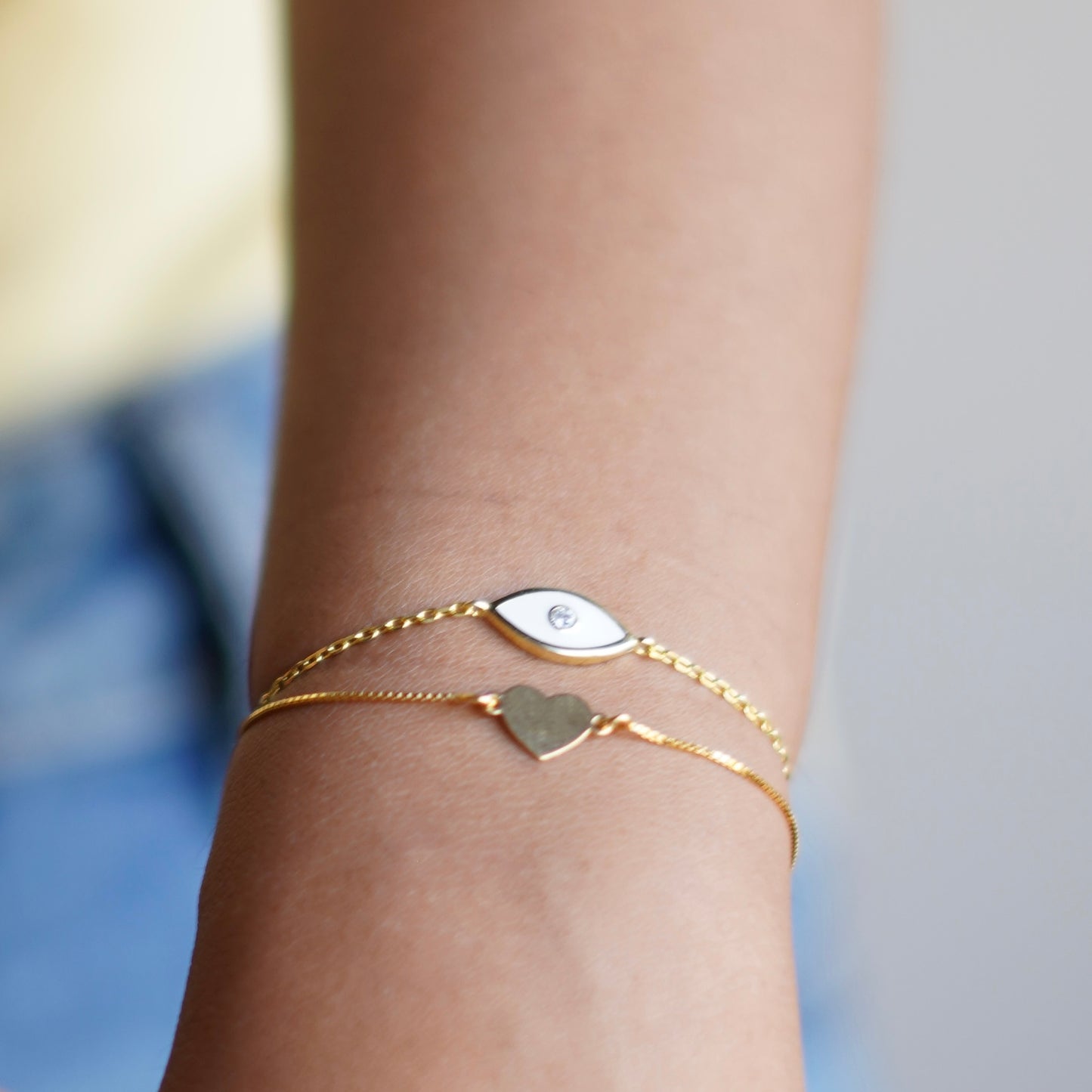 Heartstring - Heart Chain Bracelet - Gold Finish