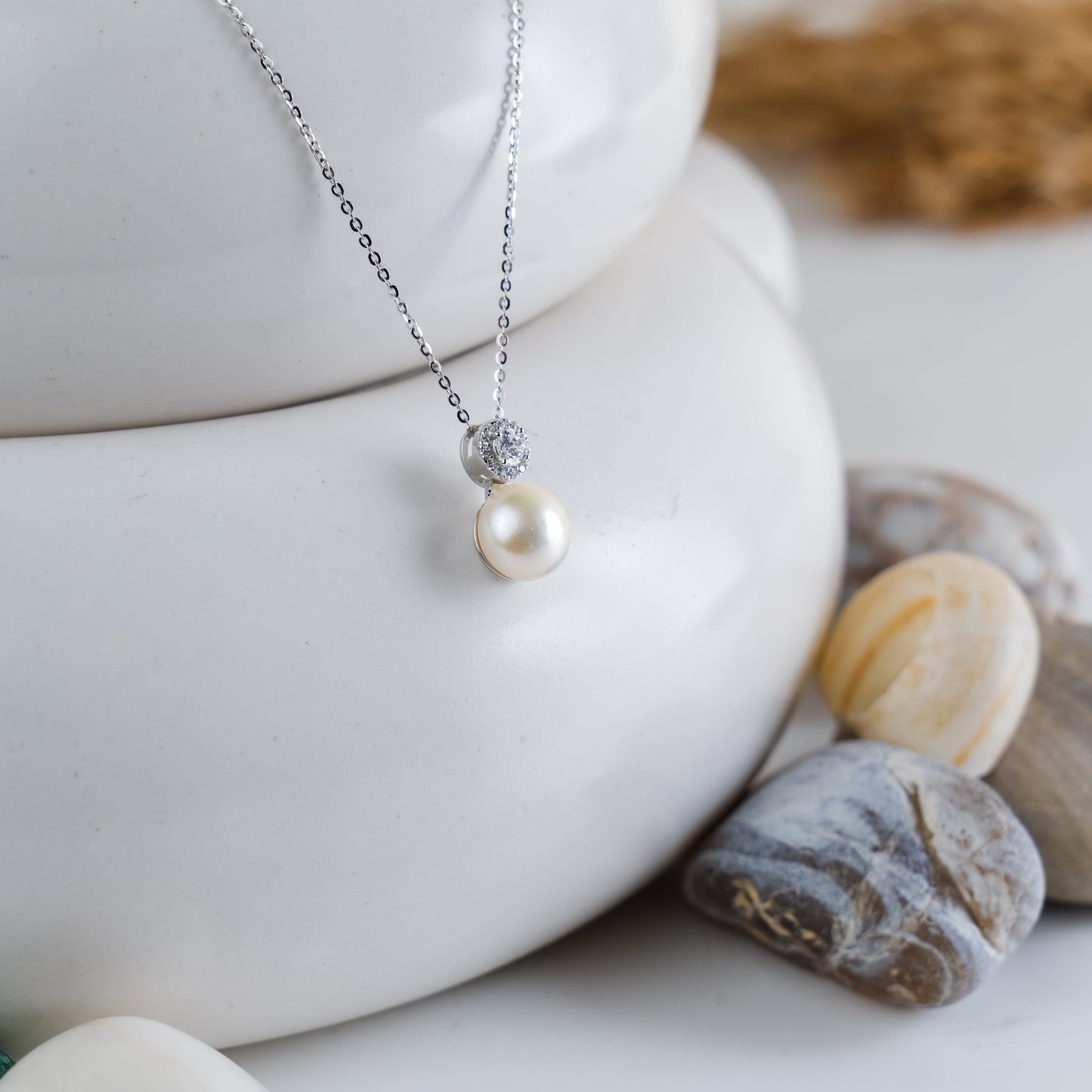 Lunar - Pearl and Silver Necklace